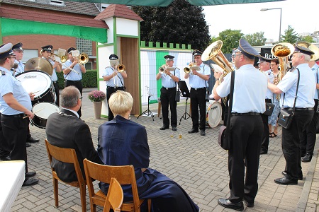 Feier des Königspaares SM Ralf I. & Königin Christine Schwarz beim 73. Schützenfest der Schützenbruderschaft "St. Johann-Baptist" 1992 e.V. Köln-Roggendorf/Thenhoven am 1. August 2015