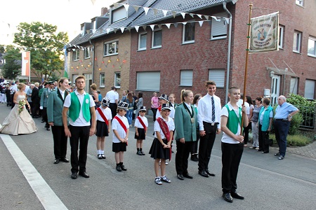 Schülerprinzessin Sabrina I. beim 74. Schützenfest in unserem Heimatort vom 9. August 2016