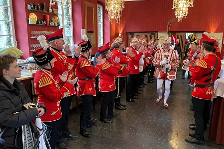 Damenfrühschoppen 2024 des Kölner Husaren-Korps' von 1972 e.V. am 21. Januar 2024