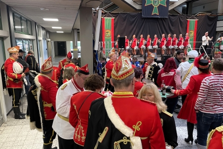 43. traditioneller Funkenbiwak der Karnevals-Gesellschaft Bergheimer Torwache von 1977 e.V. in Bergheim am 11. Januar 2025