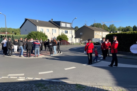 Wecken des 577. Maifestes der Maigesellschaft 1448 Kleinkönigsdorf e.V. in Frechen-Königsdorf am 11. Mai 2025
