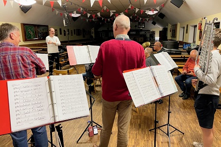 Generalprobe zu unserem "Kölschen Jubiläum" mit der Vereinigten Jägerkapelle Straberg in Dormagen-Straberg am 17. September 2025