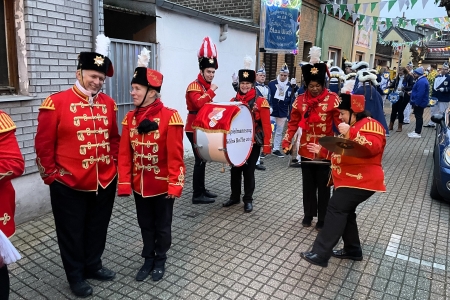 Fackelzug zur Abholung des Prinzen des Festkomitee Worringer Karneval von 1886 e.V. in Köln-Worringen am 14. Februar 2026