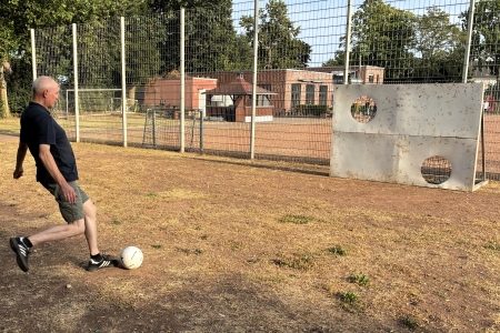 Teamspirit in gediegener Herrenrunde in Köln-Roggendorf/Thenhoven am 13. Juli 2026